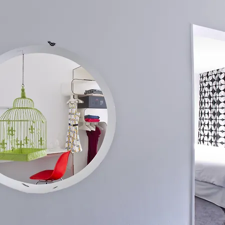 Hotel Gat Point Charlie