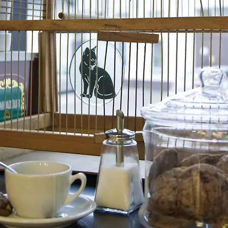 Hotel Gat Point Charlie 3*