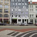 Gat Point Charlie