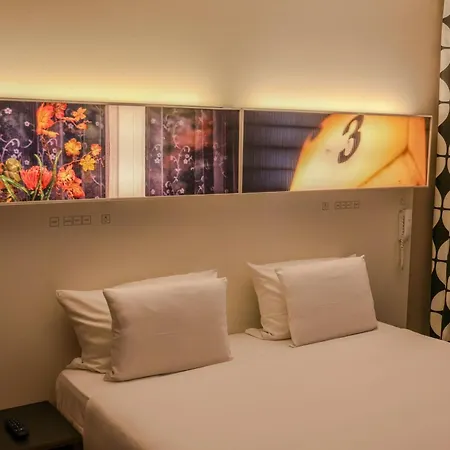 Gat Point Charlie Hotel Berlin