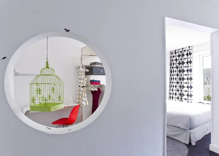 Otel Gat Point Charlie