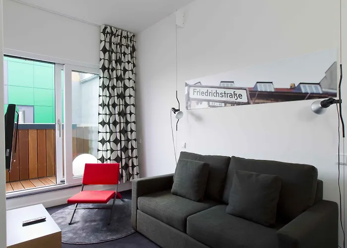 Hotell Gat Point Charlie 3*