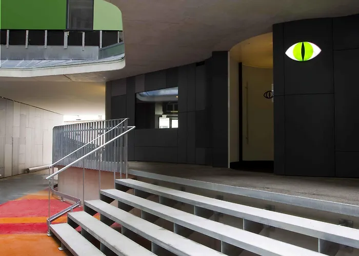 Gat Point Charlie 3*