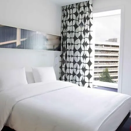 Gat Point Charlie Hotel