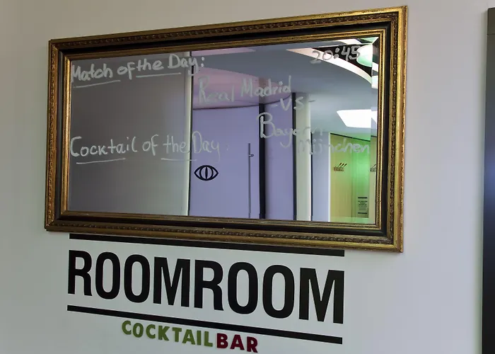 Hotel Gat Point Charlie